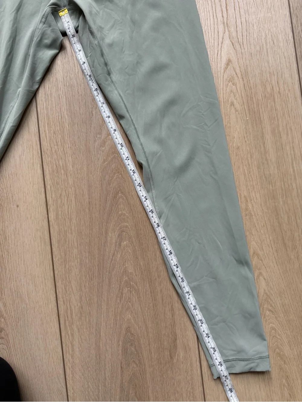 Lululemon Wunder Under High-Rise Tight 28